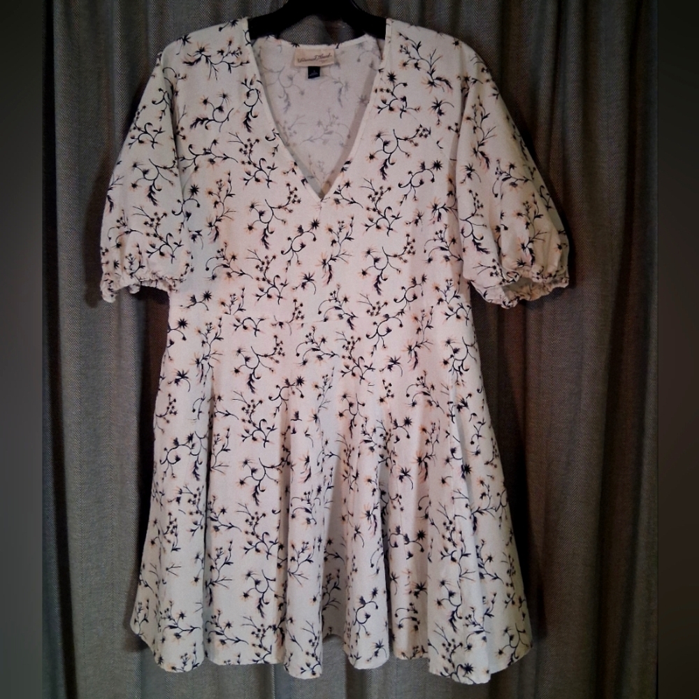 Universal Threads | Floral Mini Dress | Puff Sleeves | S